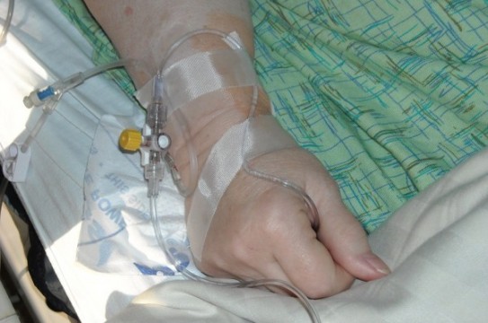 intravenous-141551_960_720